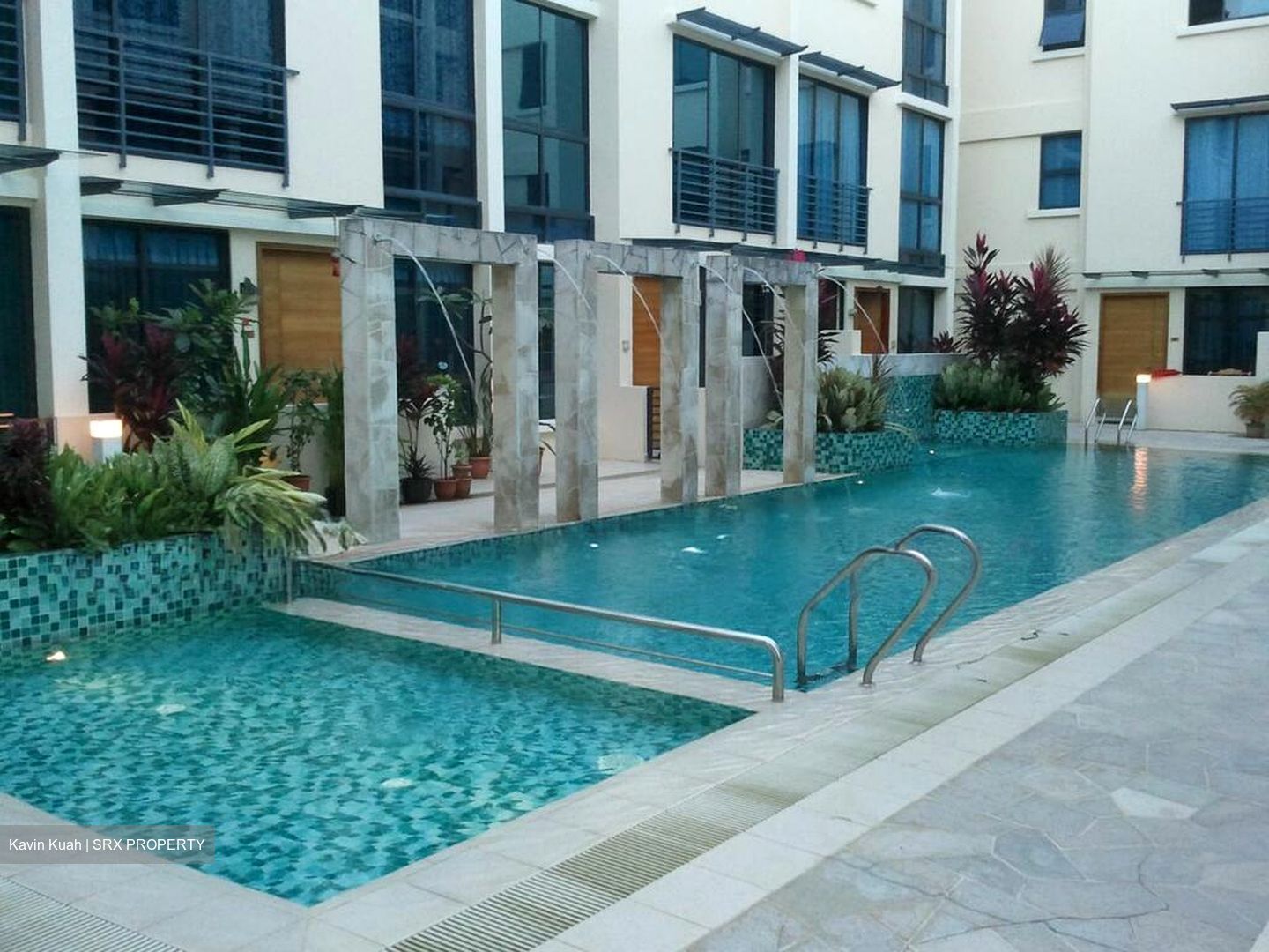 Recreation Road (D19), Terrace #498101221